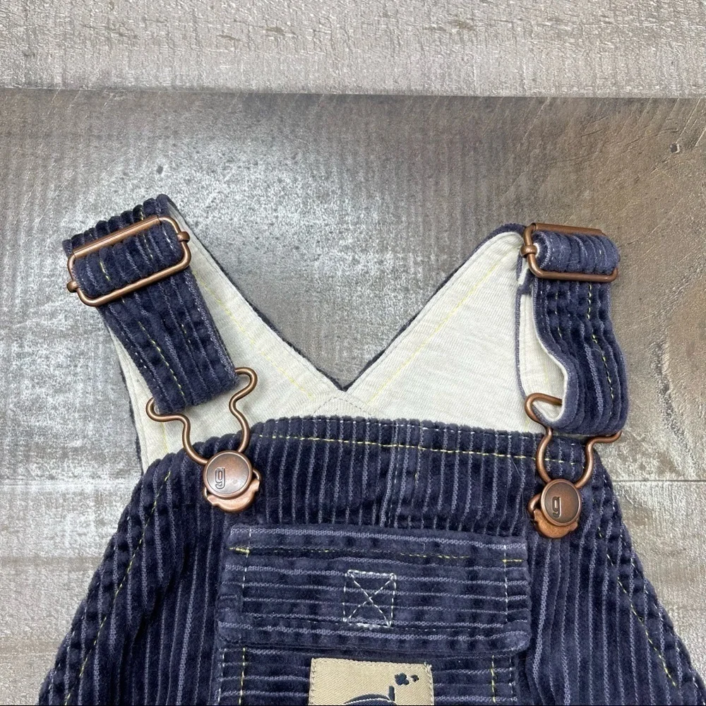Y2K Gymboree Corduroy Overalls size 6-12 months